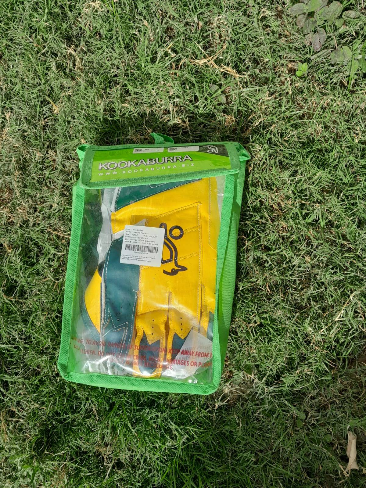 Kookaburra Kahuna Players Cricket Wicket Keeping Gloves Kookaburra Kahuna Players Cricket Wicket Keeping Gloves