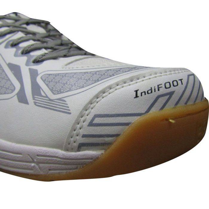 Artengo hot sale badminton shoes